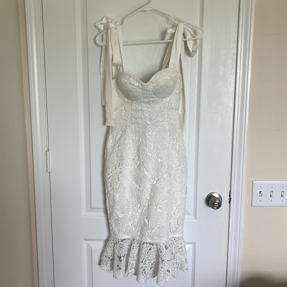 Fashion nova daydreaming lace mini white dress NWT